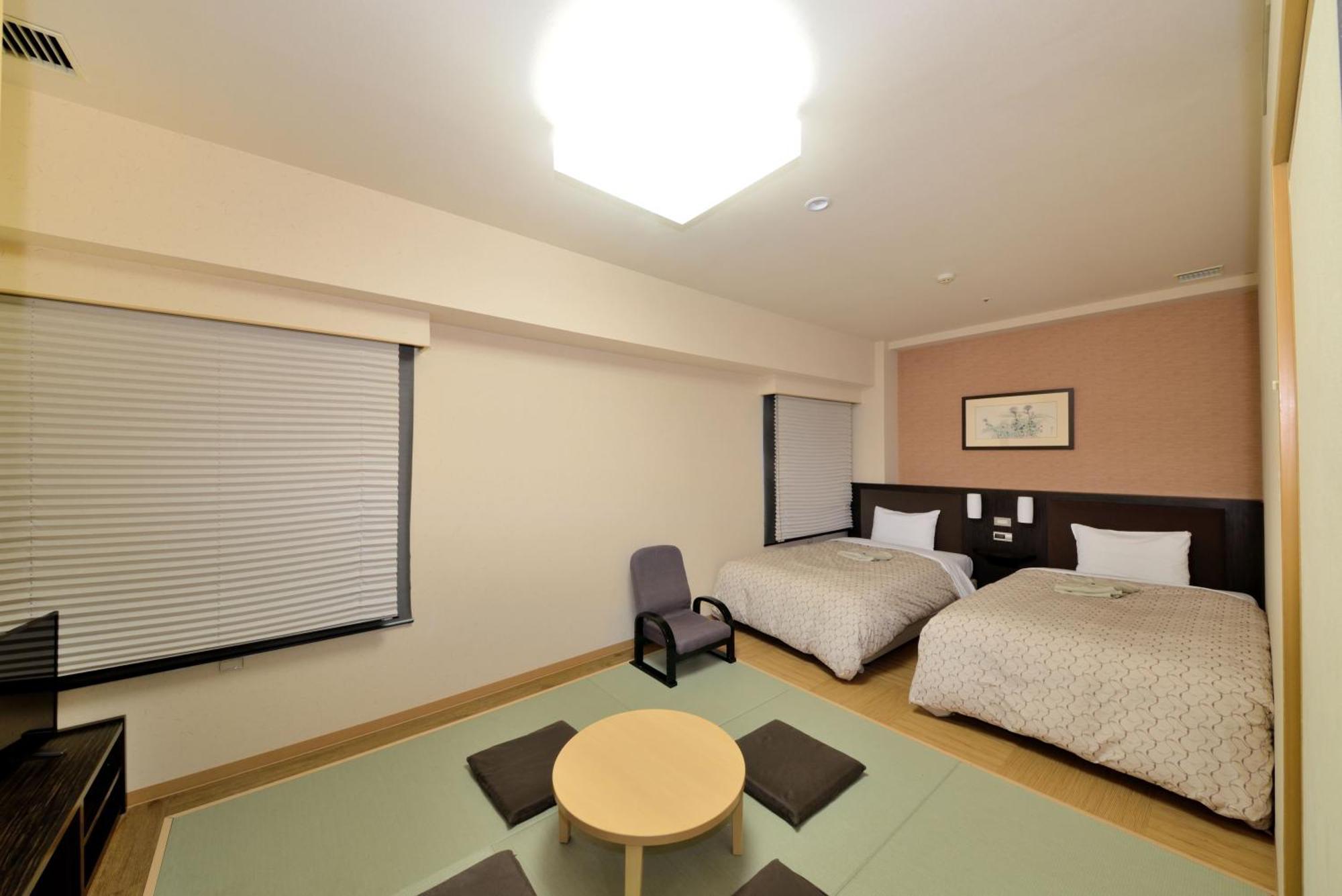 Toyama Manten Hotel Экстерьер фото